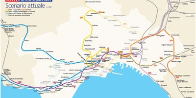 Kaart van napels en het metrostation
